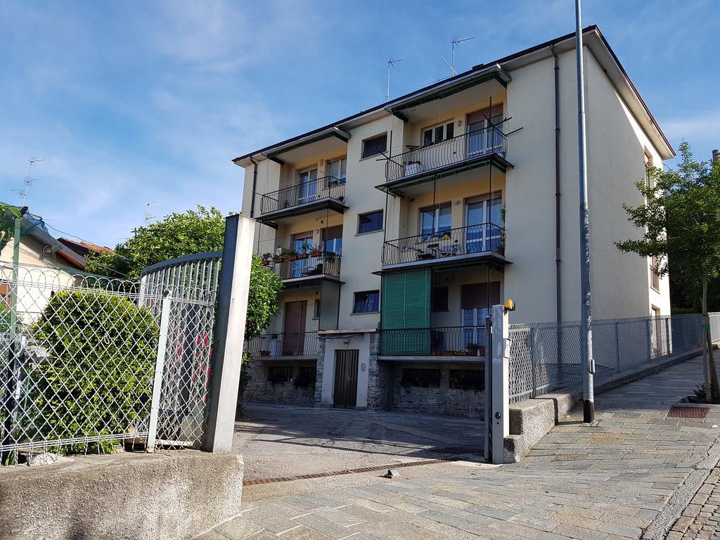 Casa Elena Leilighet Albese Con Cassano Eksteriør bilde